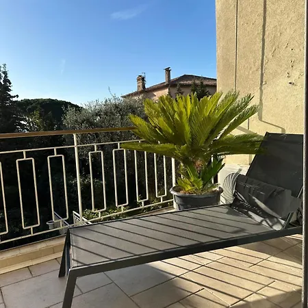 The Place ***** Apartment Cannes